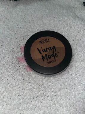 Ardell Vacay Mode Bronzer